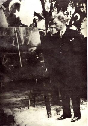 İLK DERSİMİZ ATATÜRK